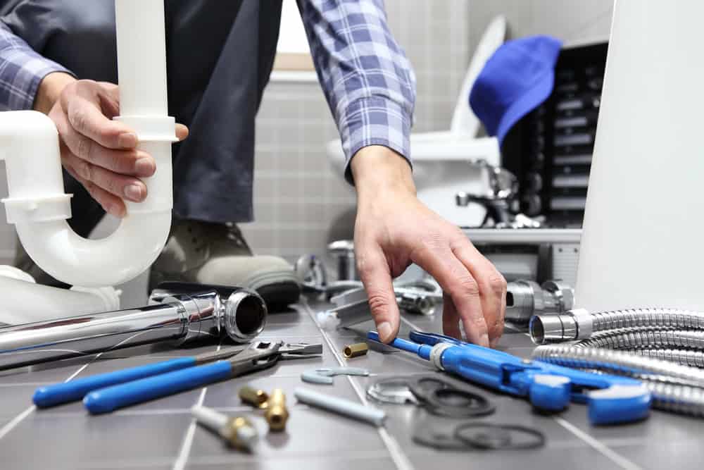 5 Plumbing Jobs You Should Always Leave to the Professionals